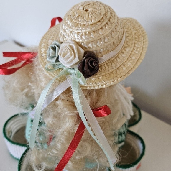 Vtg Handmade Plastic Canvas Table Top Doll Floral W/Organization Trinket Holder - Picture 7 of 13